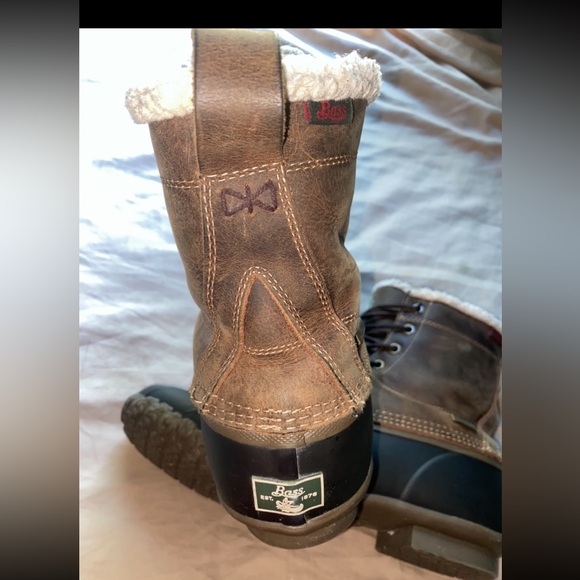 G.H. Bass & Co fleeced line leather snow boot. - Picture 14 of 14